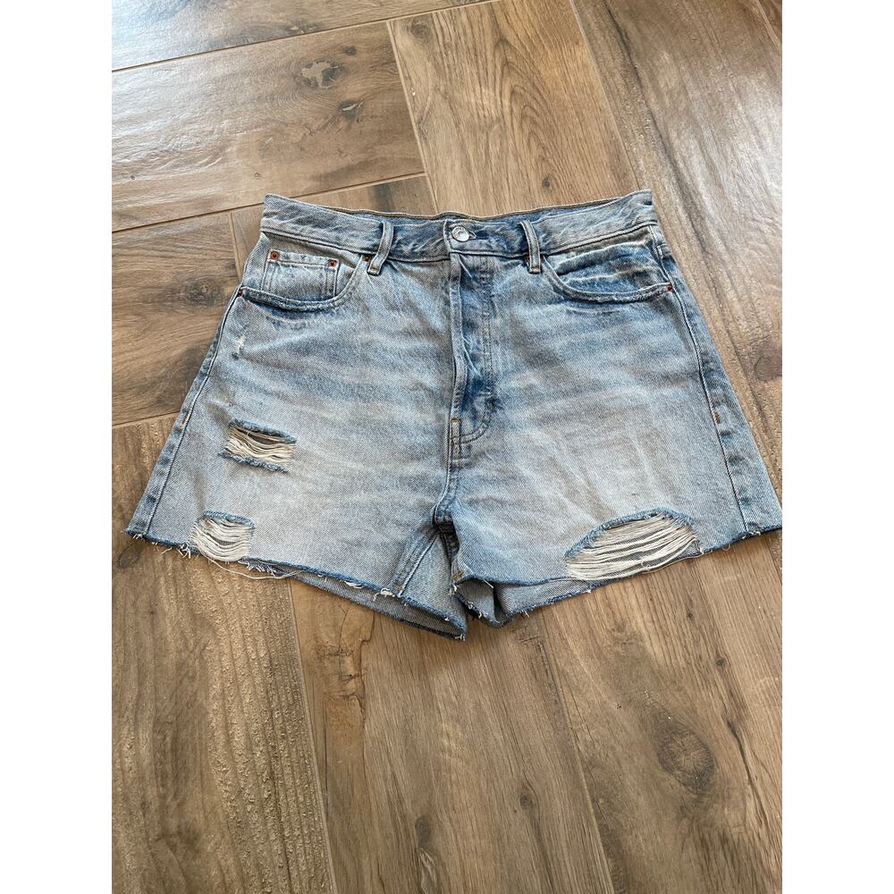 PacSun Shorts Womens Light Wash Denim Ultra High Rise 28 Button-fly Distressed